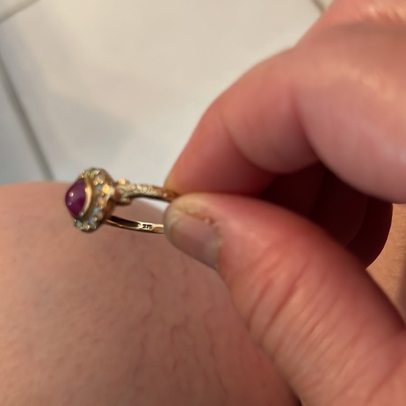 9Karat Gold, Opal & Ruby “secret compartment” Ring - Picture 3 of 5